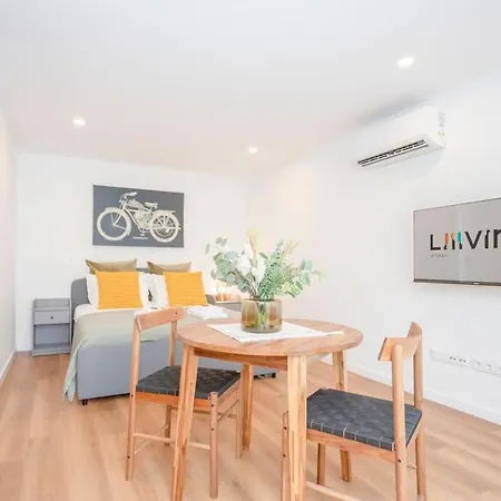 Liiiving In - Downtown Essence C Apartment Porto