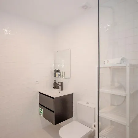 Apartment Liiiving In - Downtown Essence C